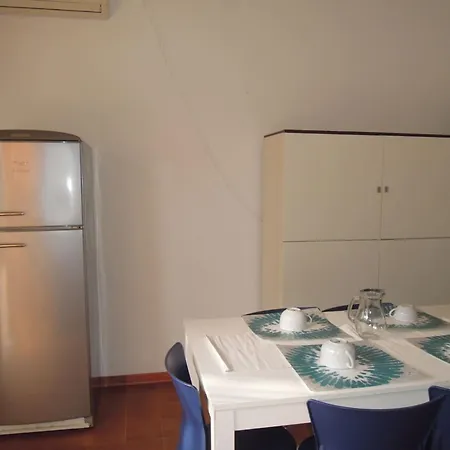 Cozy Flat With Garden And Swimming Pools - Beahost *