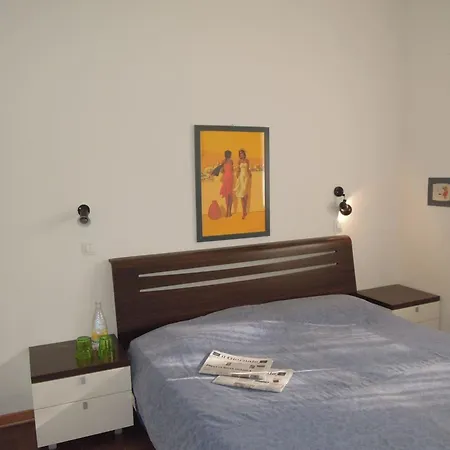 Cozy Flat With Garden And Swimming Pools - Beahost