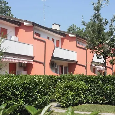 Daire Cozy Flat With Garden And Swimming Pools-beahost *
